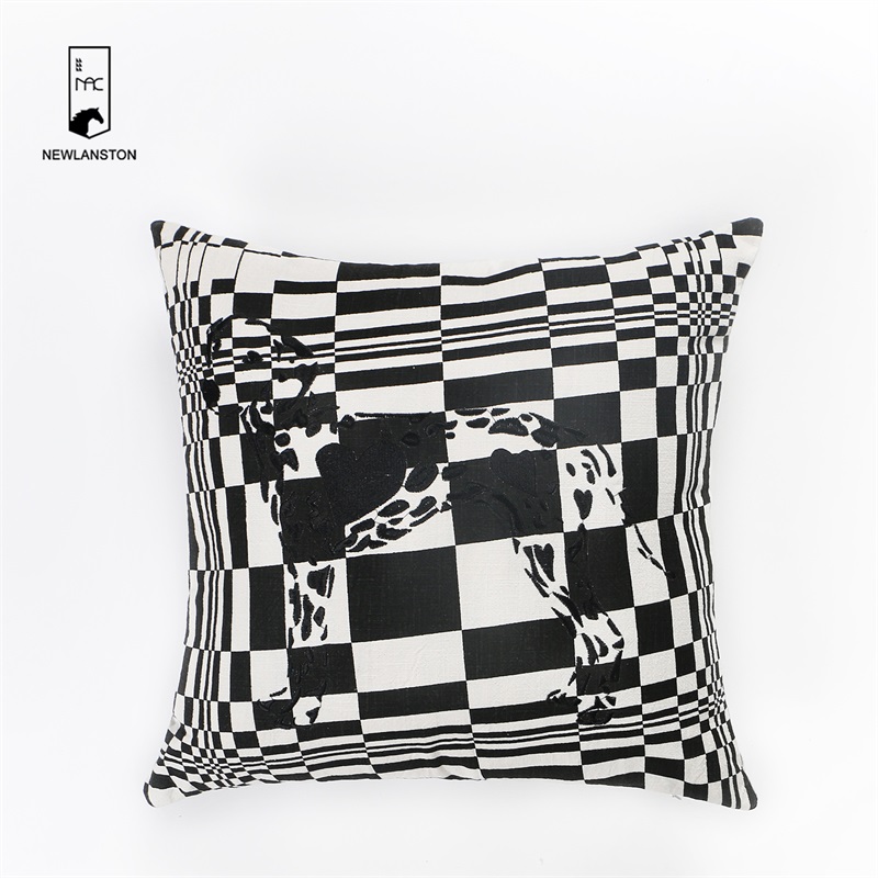 45x45 Embroidery cushion cover 
