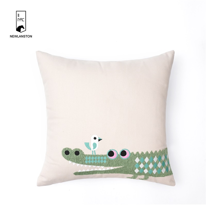 45x45 Embroidery Lovely Fox Cushion cover