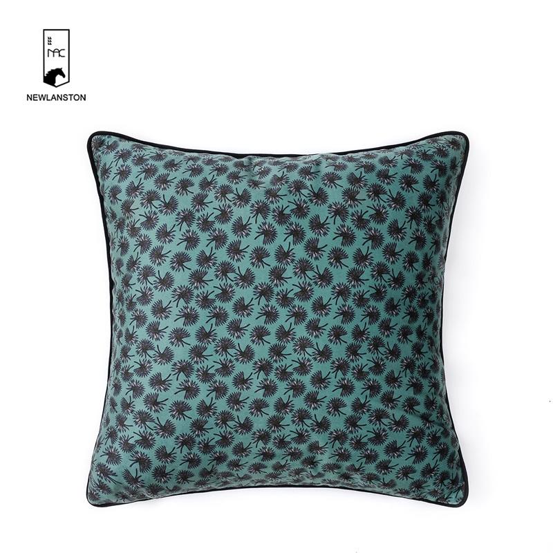 45x45 Digital printed Leaves Velvet Cushion/Pillow cover 