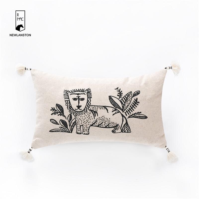 50x30 High quality Recycled cotton Embroidery Jungle style Cushion/Pillow cover 
